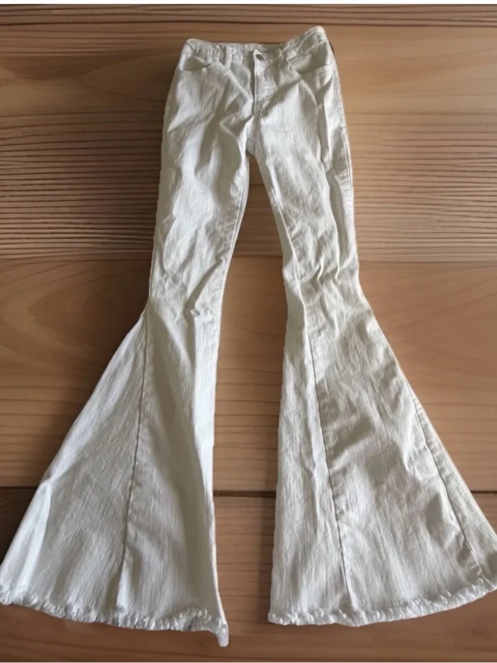 Saints & Hearts Jeans Womens S Bell Bottom Fringe Hem Denim Festival Boho Hippie - Picture 1 of 10